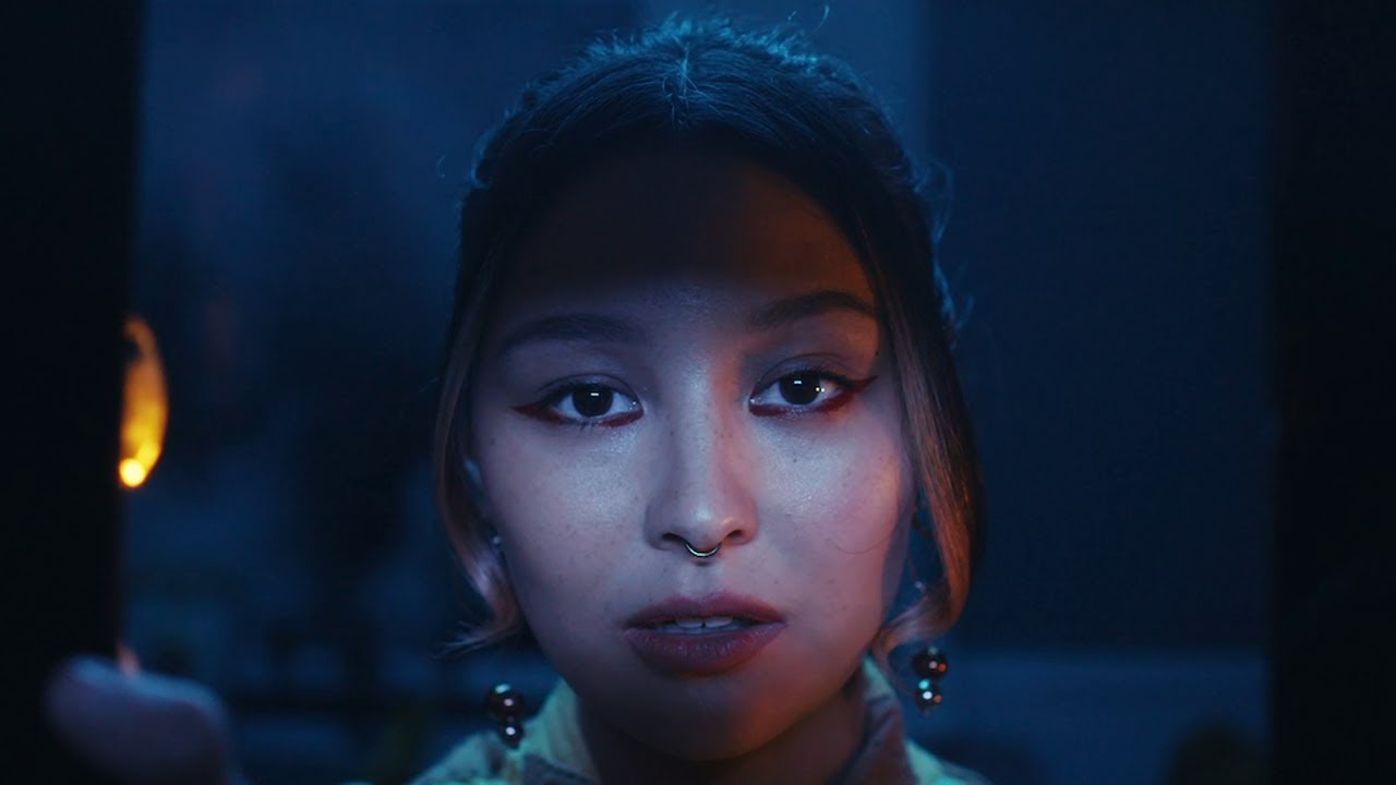 lunaページ Shapeshifter, featuring Luna Li presented by Amazon Music