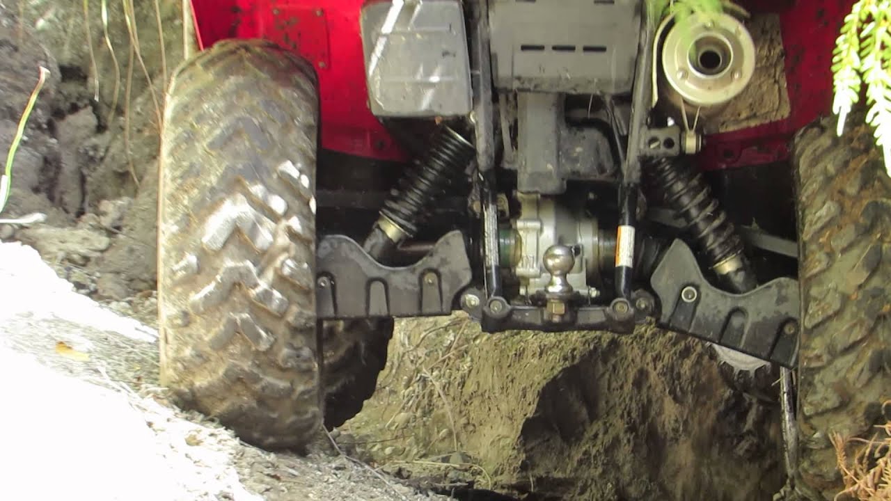 42nd Traverse 450 King Quad climbing over ruts an holes YouTube