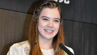 アカデミー賞候補の14歳新人女優ヘイリー・スタインフェルド、授賞スピーチを考えるのはこれから／映画『トゥルー・グリット』来日記者会見