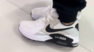 Tênis Nike Air Max Excee - Branco e Preto