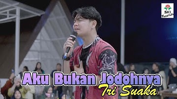 Aku Bukan Jodohnya - Tri Suaka (Official Music Video)