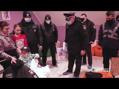 Полицейские воплотили мечту онкобольного мальчика