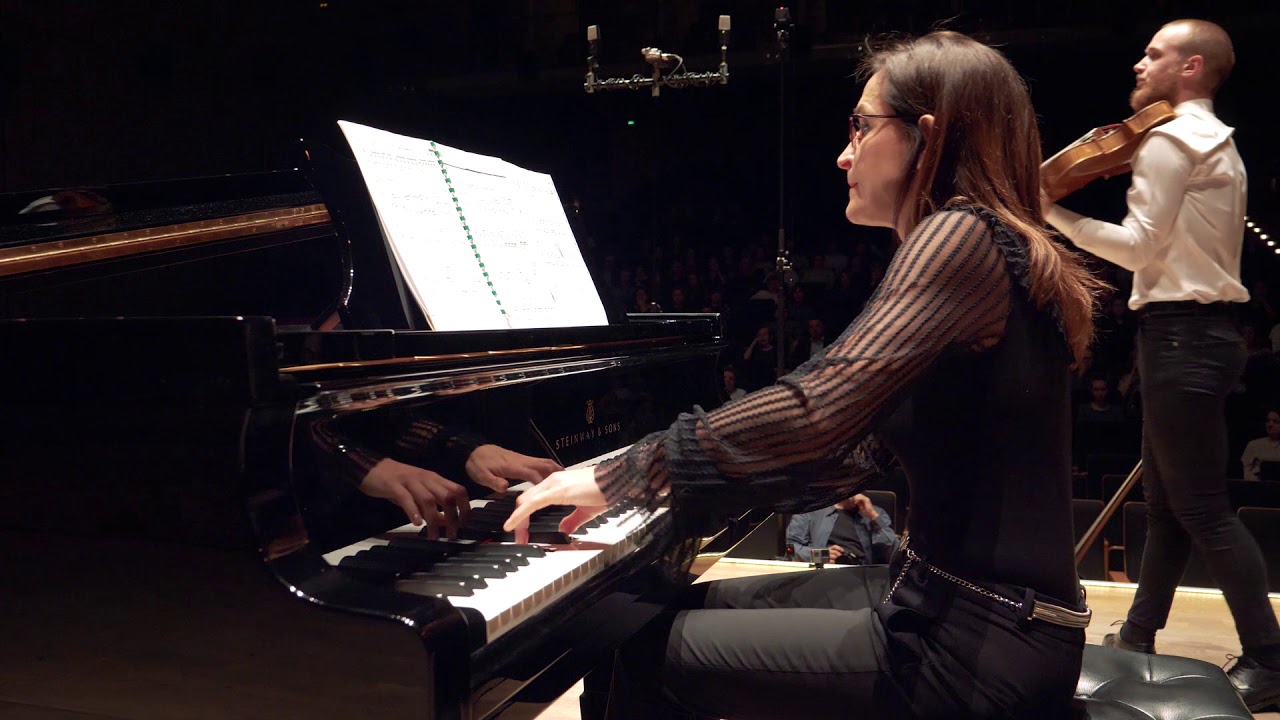 Piotr Wróblewski-Cecil Forsyth viola concerto 1 mvt - YouTube