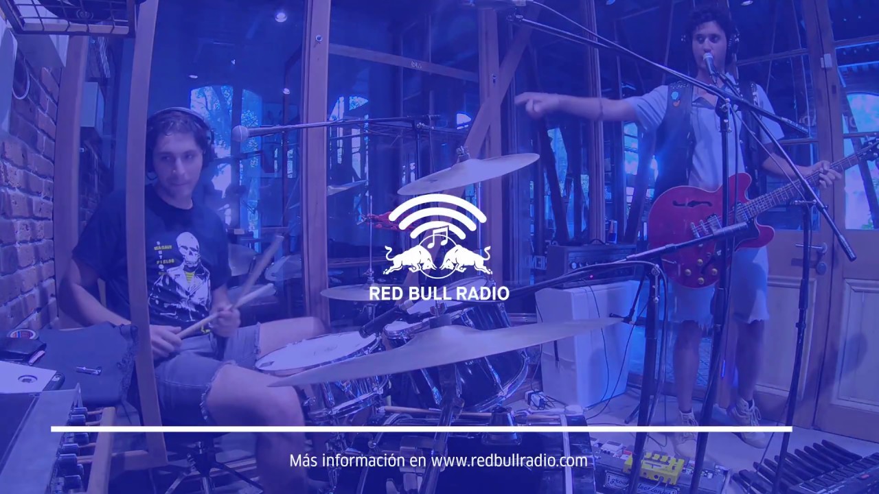 Magaly Fields - Fever en Tierra Parlante / Red Bull Radio