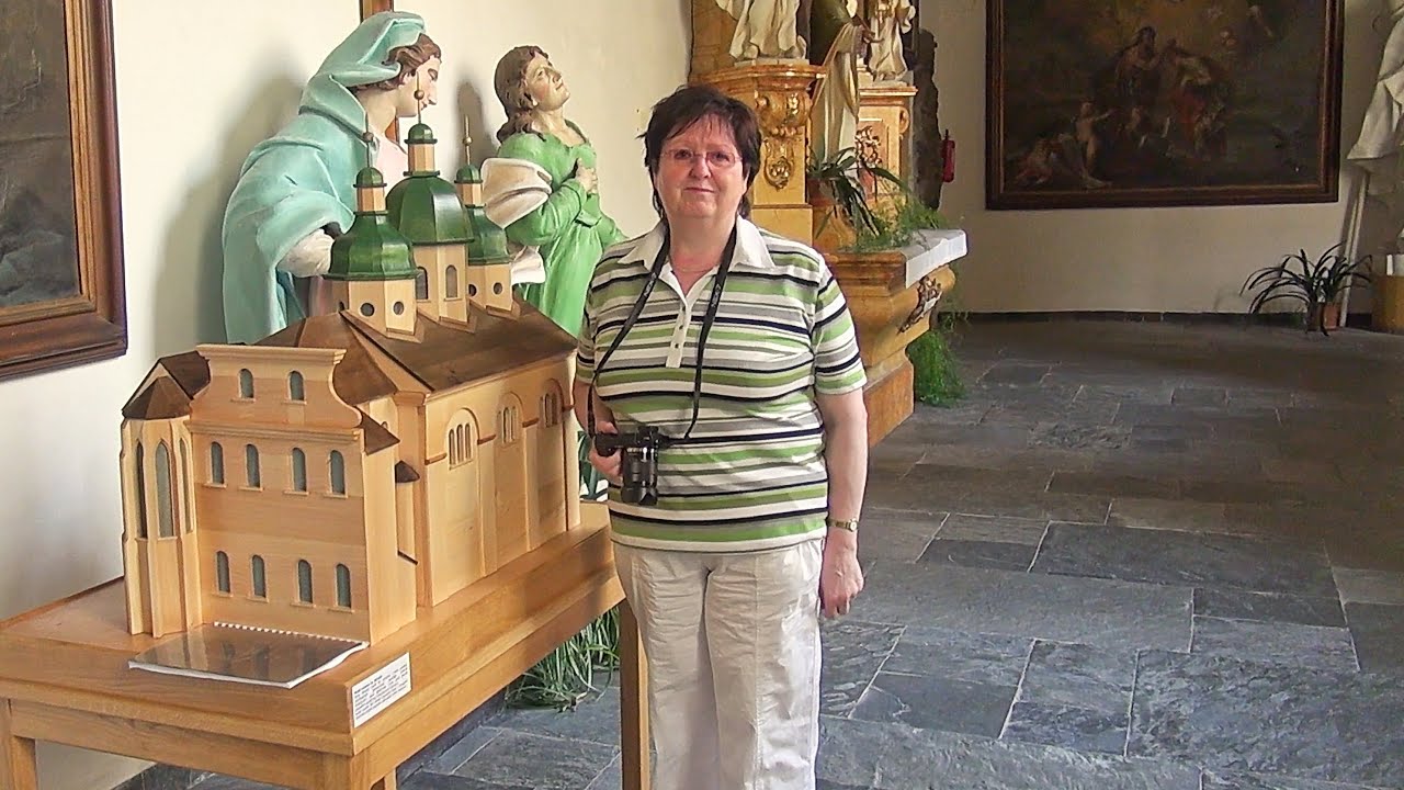 Helenka 💜 Flora Olomouc a centrum, dovolená Bludov (sestřih) 16.8.2012, 4K