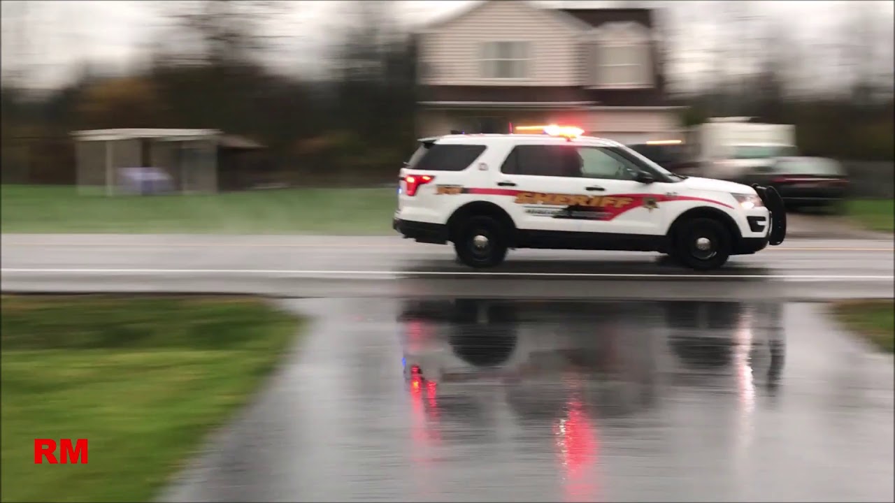 Niagara County Sheriff's Car 93 and Rapids VFC 19-R9 Responding to a Possible Stroke | 11/6/18