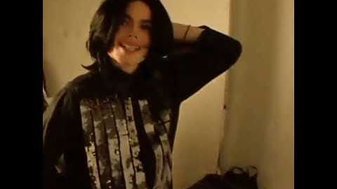 Michael Jackson in PAIN | the Vogue Photoshoot (2007)