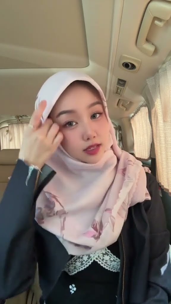 jadi model ka iciss??❤️