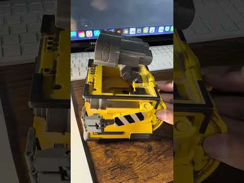 Transforming Wall E Walle Pixar Disney Walleye Walletoy