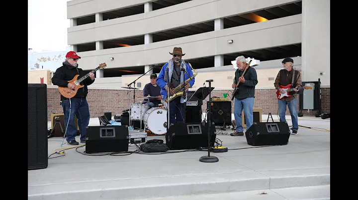 Wednesday's Live @ Lunch Concert Series features B...