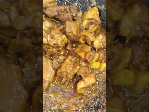 সেরা স্বাদে ঝাল ঝাল মুরগির মাংসের ভুনা | Spicy Chicken Curry Recipe | Lipi's Cooking Studio