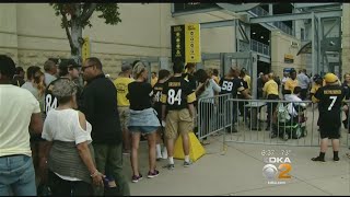 Steelers Fans Flock To Heinz Field For Open Training Camp Practice