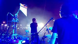 Konser Steven & Coconuttreez-serenada bagus untuk story