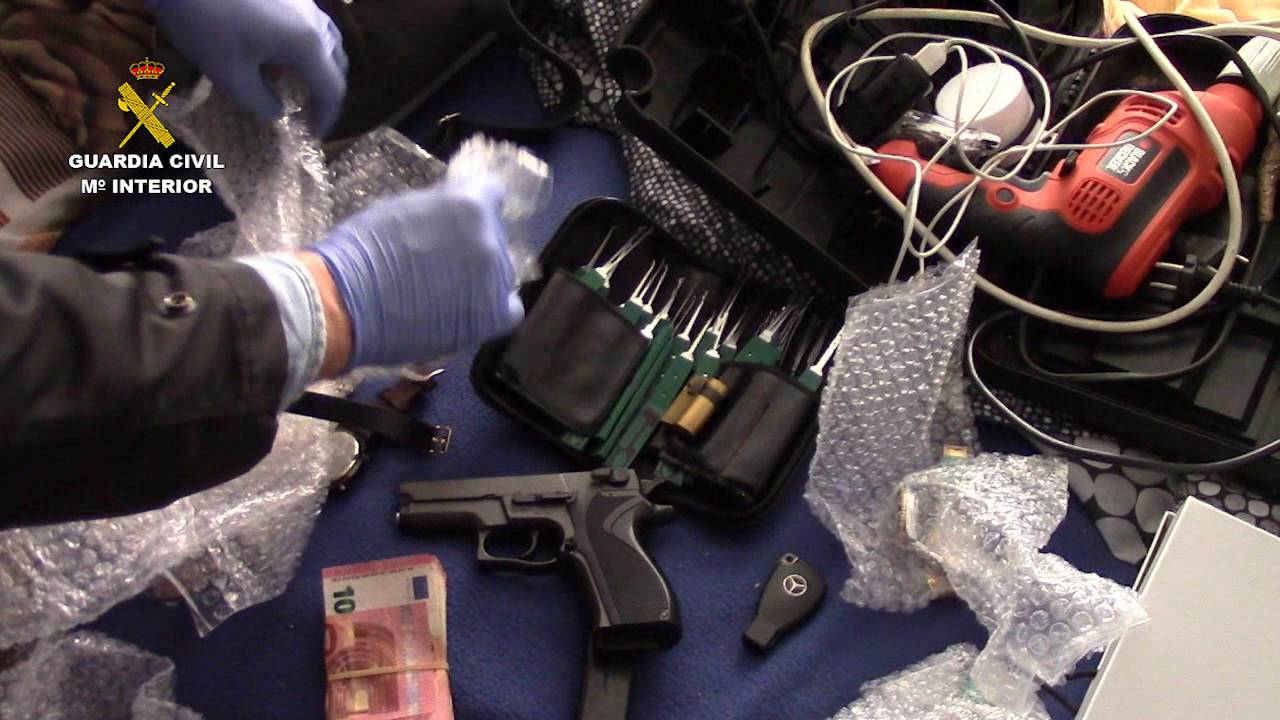 Operación Overbooking. Operaciones de la Guardia Civil.  EDOA, Cantabria