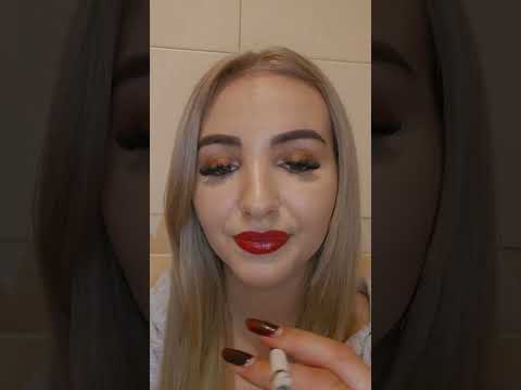 ASMR Red Lipstick Girl Smoking Cigarette 