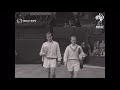 UK: TENNIS:  BRITISH PLAYERS ON CENTRE COURT: (1956) の動画、YouTube動画。