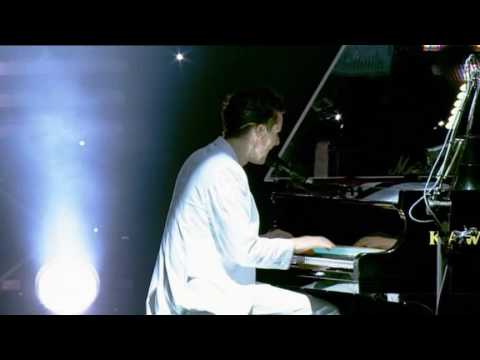 Hoodoo Isle Of Wright 2007 -  Muse