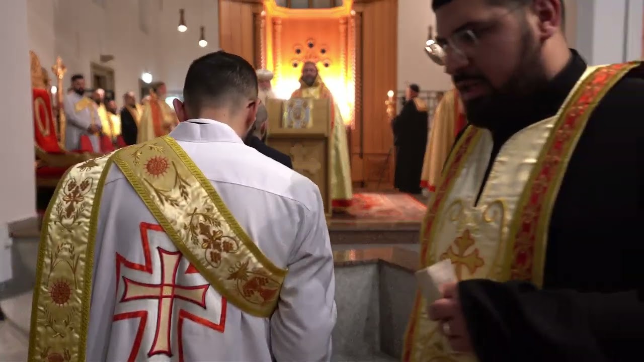 Heilige Eucharistiefeier im St. Jakob von Sarug Kloster zur Mönchsweihe von Subdiakon Dimet Malke.