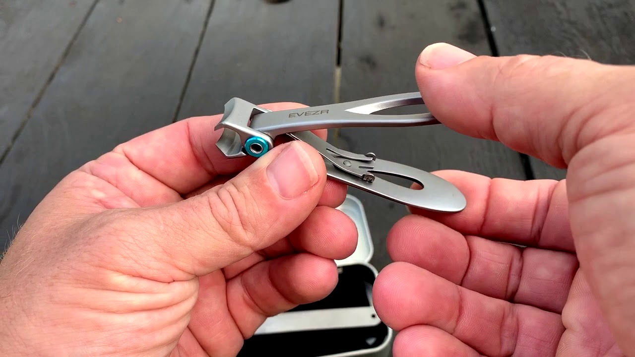 Evezr Stainless Steel Wide Jaw Nail Clippers For Cutting Thick And Tough Toenails.