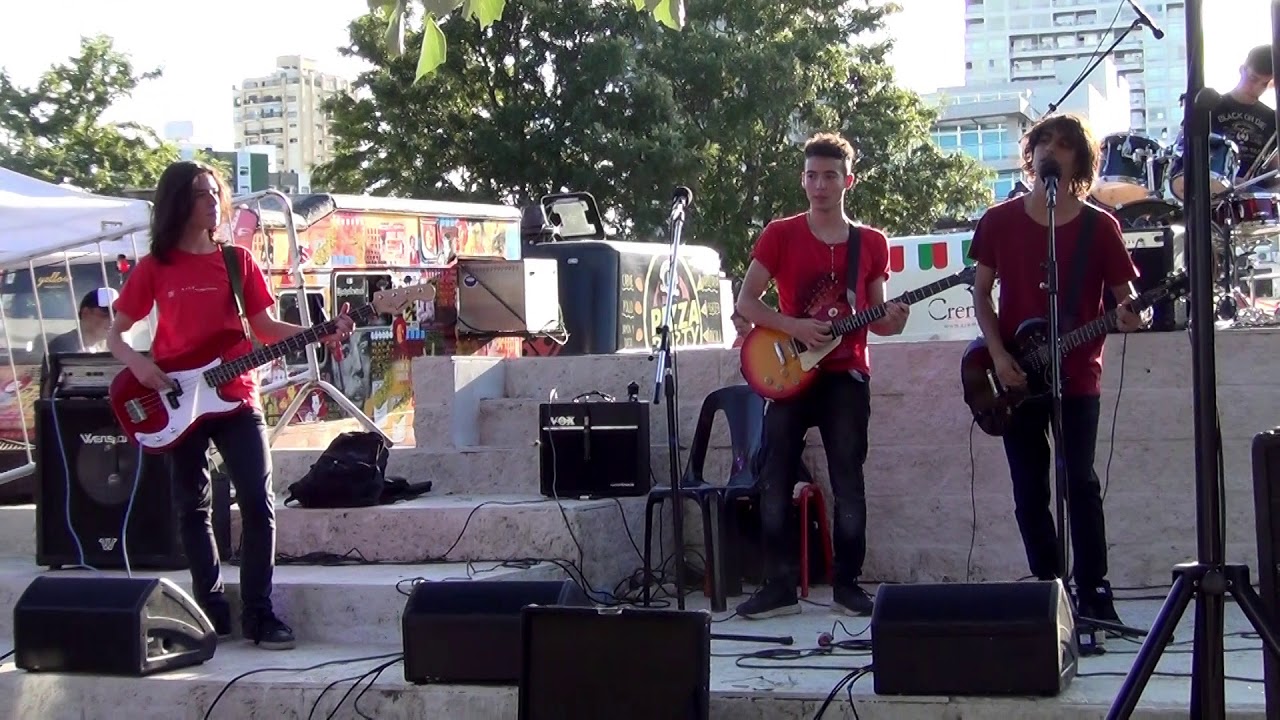 Átono - Prófugos (cover Soda Stereo)