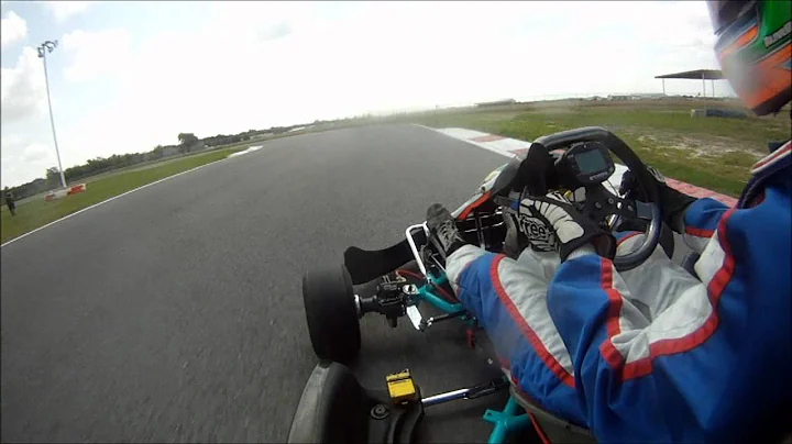 Connor Wagner sets a new track record at Dallas Ka...