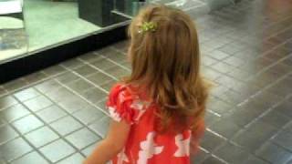 mall xmas 056.AVI