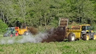 Muck Spreading with Fendt & JCB 4220 & JCB Telehandler Loading