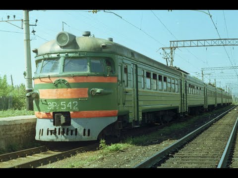 Устройство и работа электропоезда ЭР2/Device and operation of the ER2 electric train.