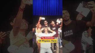 BADSHAH of Physics is Here 👑 | Rakshak Sir | Class 12 Physics