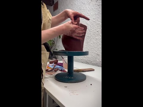 How to make a large sculpture by @ignem_terrae_ceramics