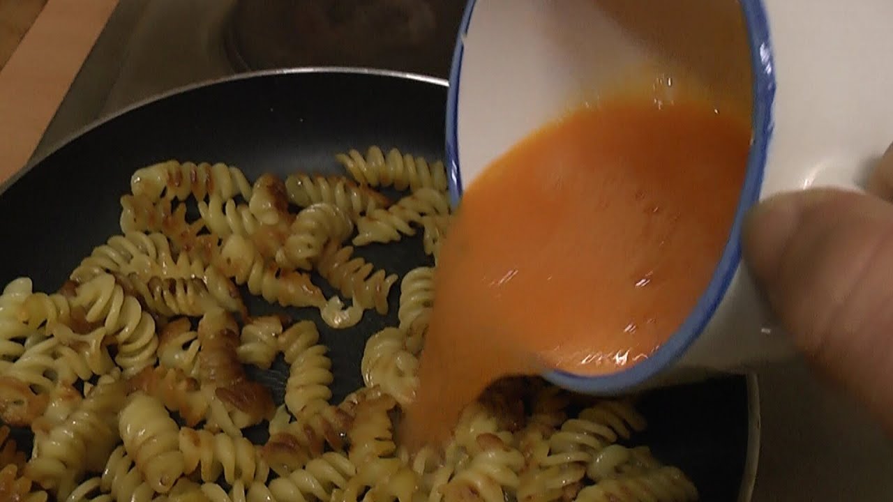 Kochen mit Detlef Römisch. Gebratene Nudel mit Ei 1