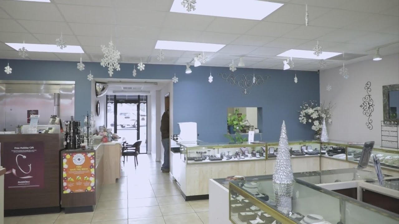 Great Holiday gift ideas at The Jewelers Bench in Elizabethton YouTube
