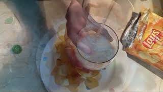 How to eat chips and drink sprite. #Lays #new #sprite #islamabad