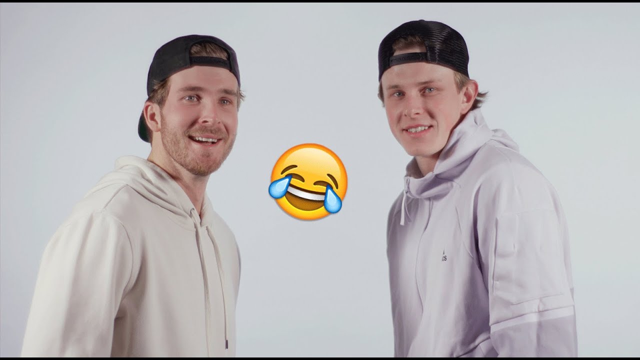 Face Off Challenge Pt. 2 😂 | Chicago Blackhawks