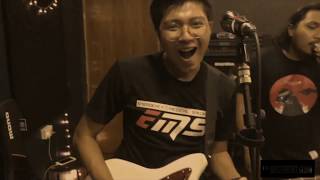 The Basement TV Live Sessions (01) - The Purnama's performing their single Dia