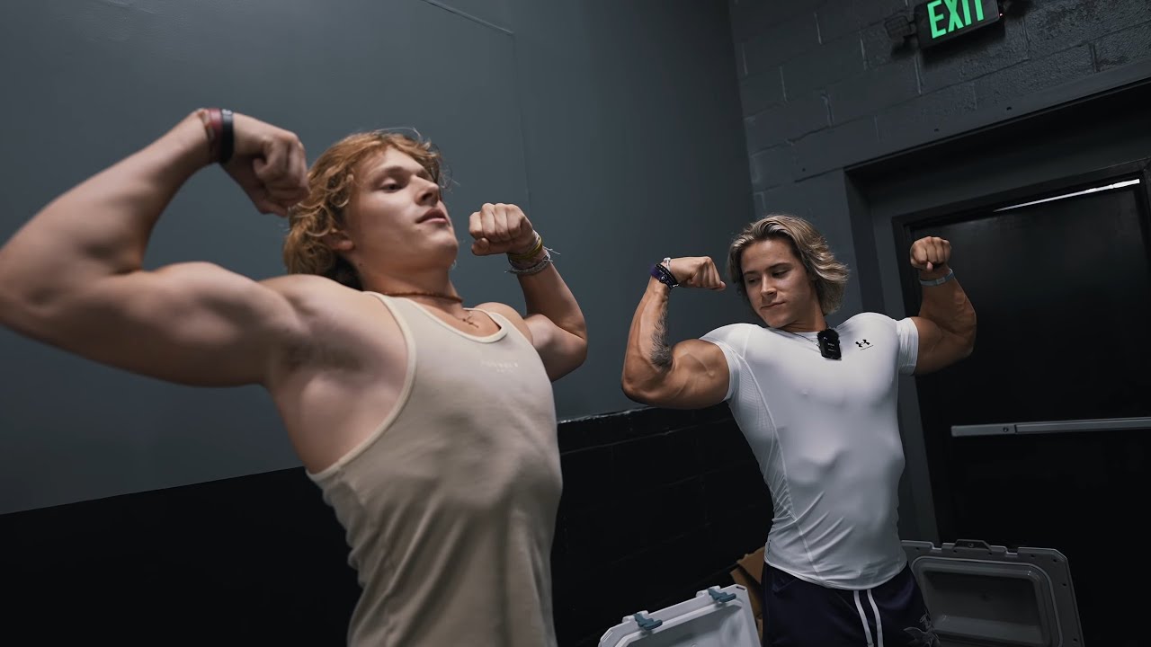 Zyzz - Chasing The Sun (Velocity Hardstyle Remix) (Gym Motivation Video)