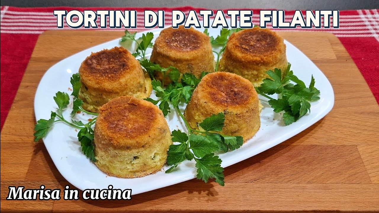 Картофельные оладьи с тягучей сердцевиной: хрустящие снаружи, очень мягкие внутри.