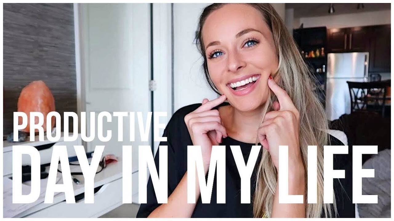 PRODUCTIVE DAY IN MY LIFE | Cleaning, Work, Groceries, Workout, Fall Decorating, Books