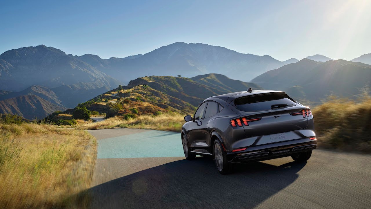 Ford Co-Pilot360: video HD oficial de presentación de tecnología de conducción manos libres