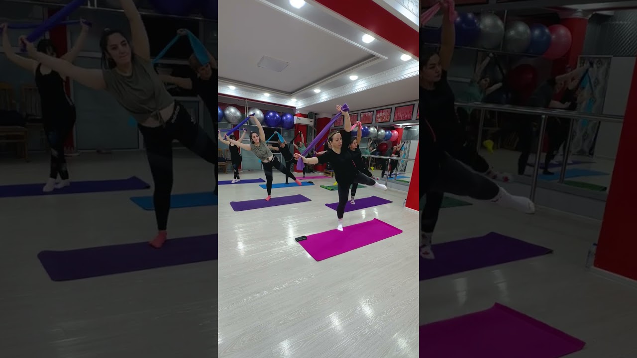 Пилатес с эластичной лентой!