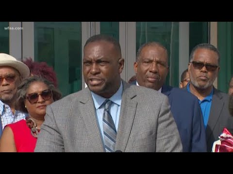 jfa-tv Group meets to stay they stand behind Dallas police Chief Renee Hall