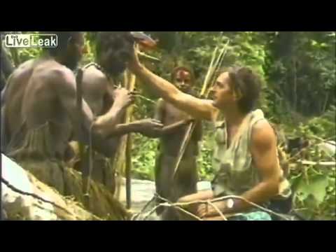 Vídeo: La Tribu PNG Se Encuentra Con El Hombre Blanco Por Primera Vez [VIDEO] - Matador Network