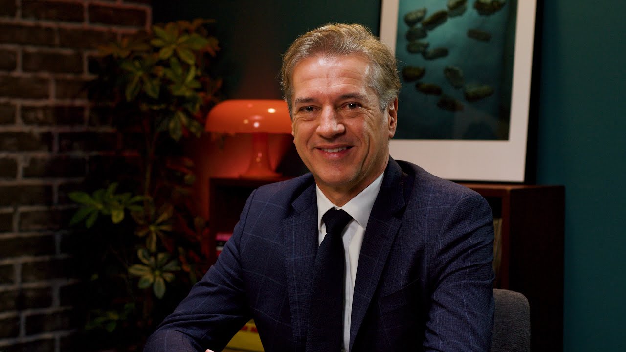 popolitiki #10 I Robert Golob