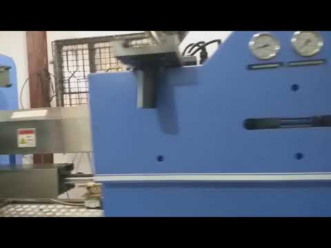 200 Gold Coins Injection Molding Machine