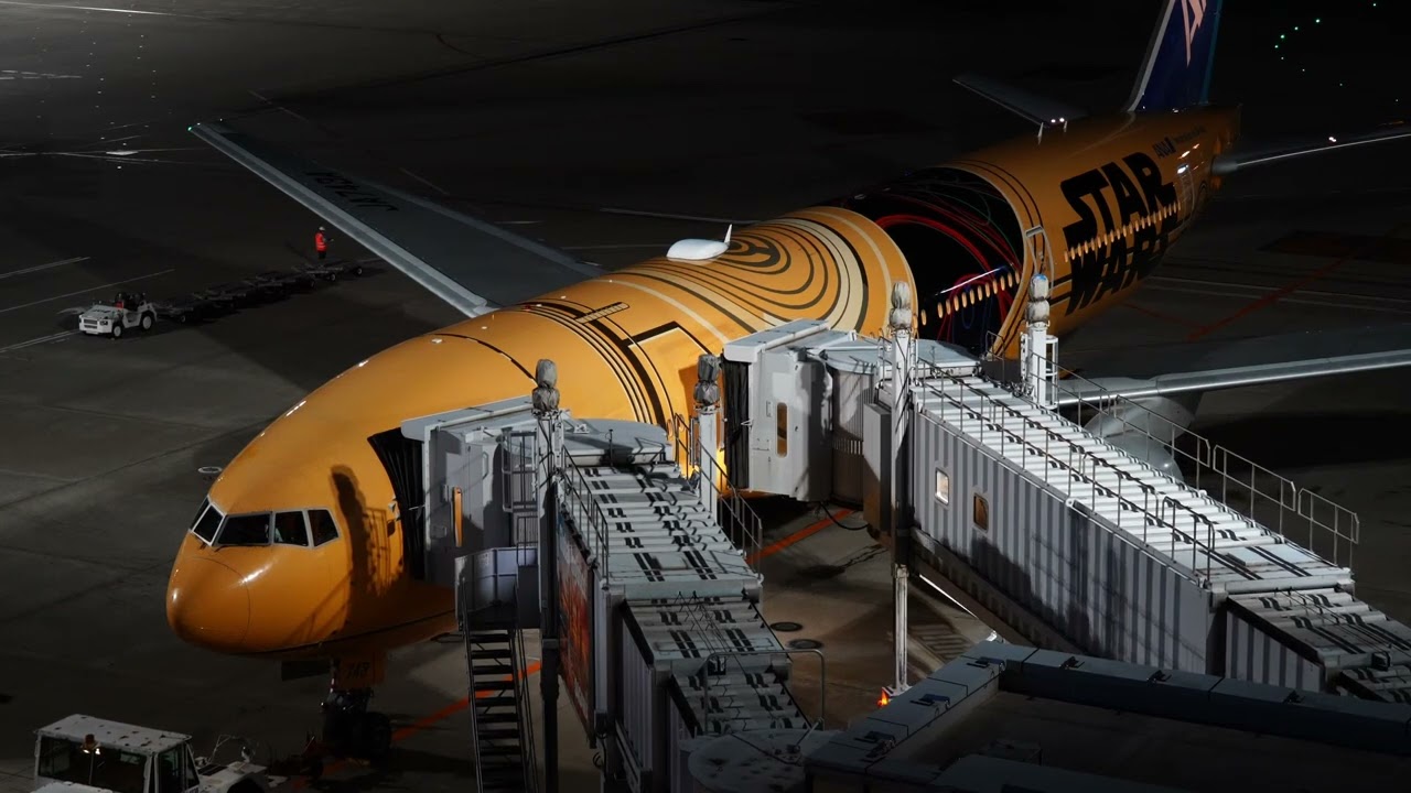 2026-1-4羽田空港ANA スターウォーズジェット#羽田空港 #スターウォーズジェット  #ana_jp #全日空#shots#sonyα7ⅴ