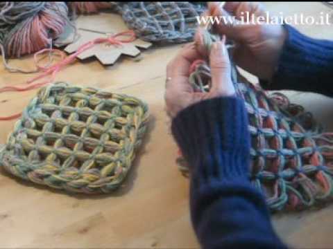 I telai di Maria Gio per creare bellissime piastrelle di lana