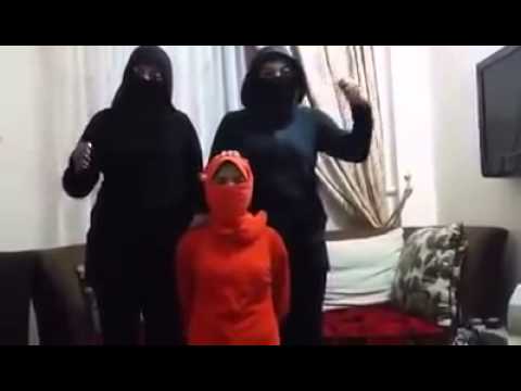 ثلاث مصريات تسخرن من نشيد داعش صليل الصوارم بوصلة 