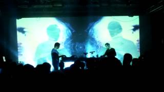 Fuck Buttons - Brainfreeze - Live at PHONO Festival 2014
