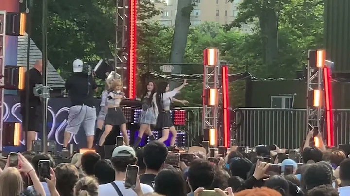 Aespa performs Illusion on American National TV #aespaOnGMA #goodmorningamerica [FANCAM]
