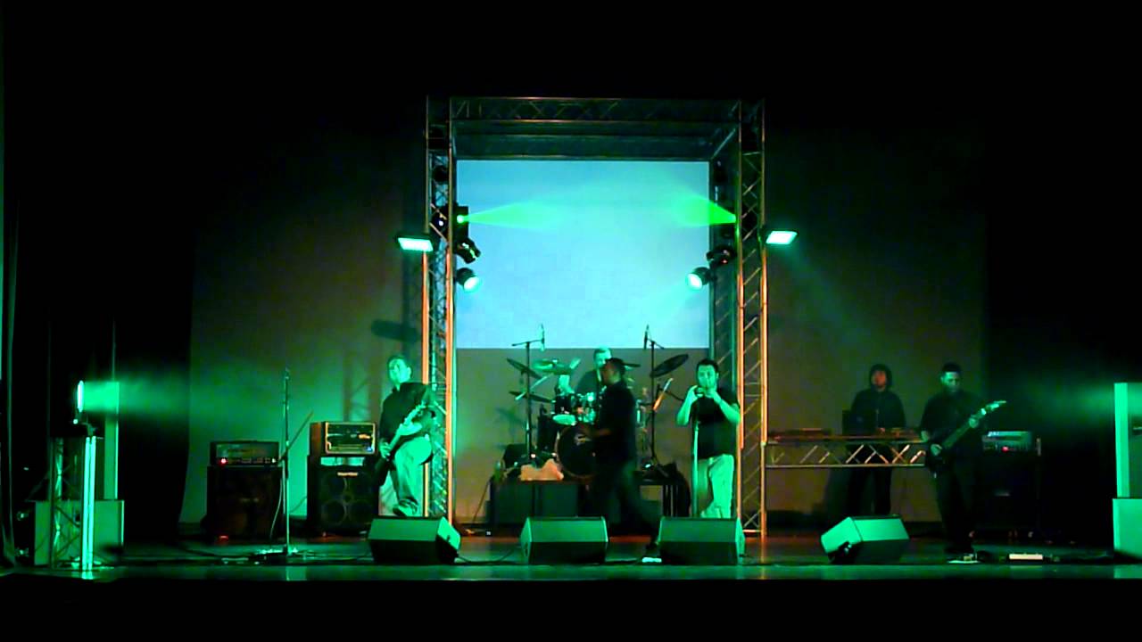 Watch Prozak - Intro + Diferente (En Vivo) on YouTube Watch Prozak - Intro + Diferente (En Vivo) on YouTube